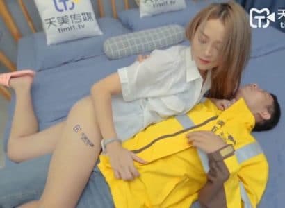 Em gái hàng xóm ngọt ngào ghé thăm anh vận chuyển bất ngờ